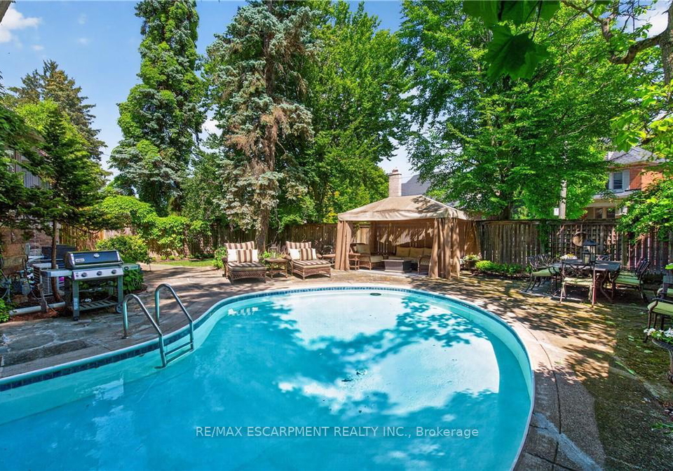 74-oak-knoll-drive-hamilton-ontario-x12914060