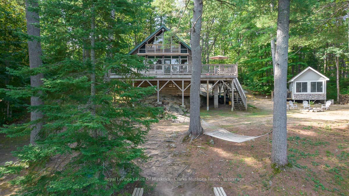 4-severn-river-shore-georgian-bay-ontario-x12914224