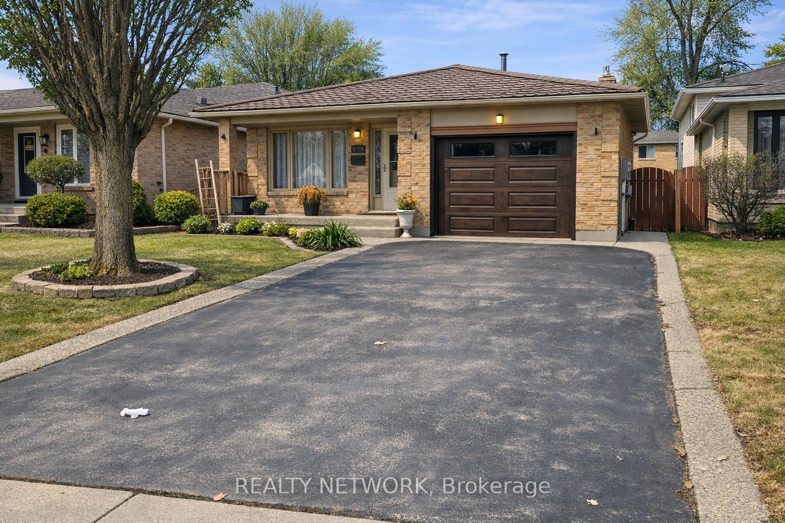624-eaglewood-drive-hamilton-ontario-x12914356