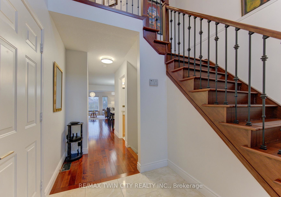 819-grand-banks-drive-waterloo-ontario-x12914780