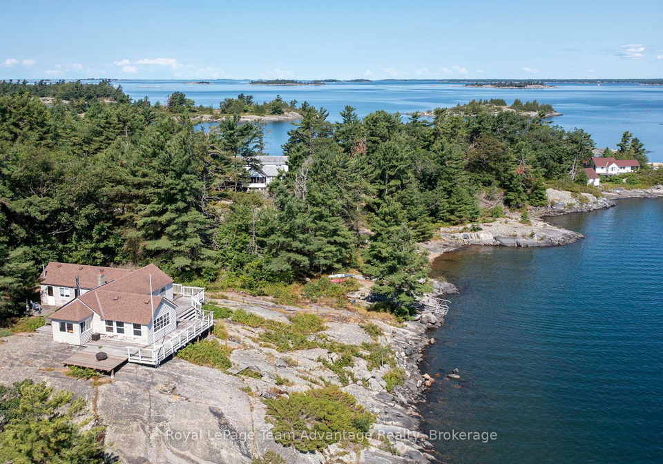 3-57c-island-carling-ontario-x12914800