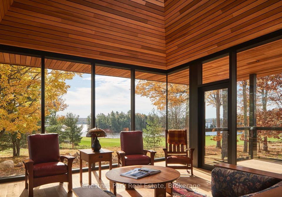 13-8-lake-of-bays-ontario-x12914830
