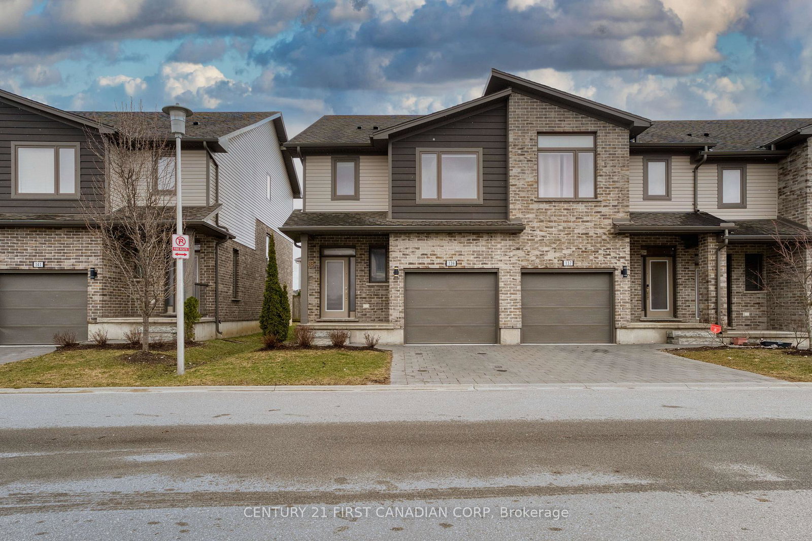 1960-dalmagarry-road-london-north-ontario-x12915150
