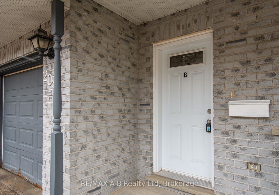 209-jacob-street-wilmot-ontario-x12915160