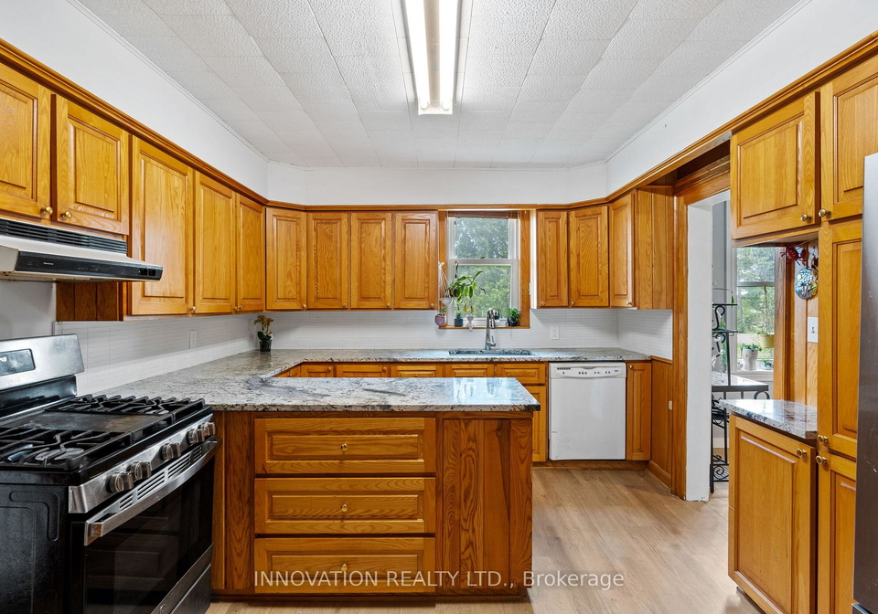 2010-concession-6c-lanark-road-lanark-highlands-ontario-x12915418