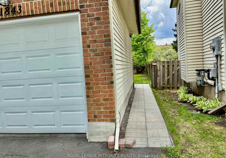 1843-prestwick-drive-ottawa-ontario-x12915542