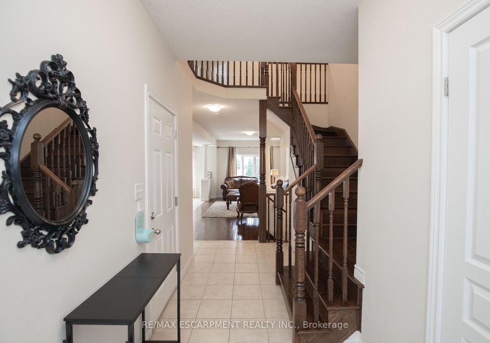 331-stonehenge-drive-hamilton-ontario-x12915580