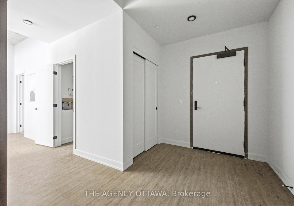 56-bayswater-avenue-ottawa-ontario-x12915644