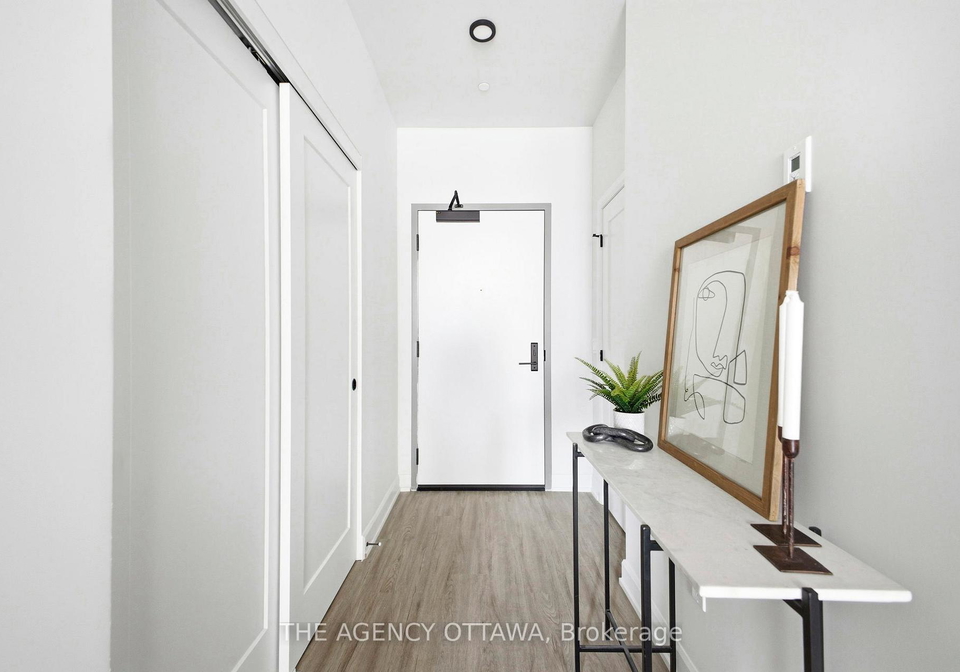 56-bayswater-avenue-ottawa-ontario-x12915848