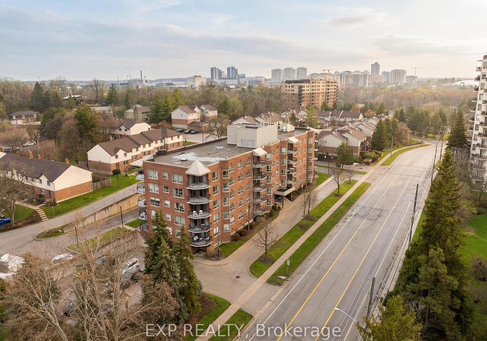 300-keats-way-waterloo-ontario-x12915856