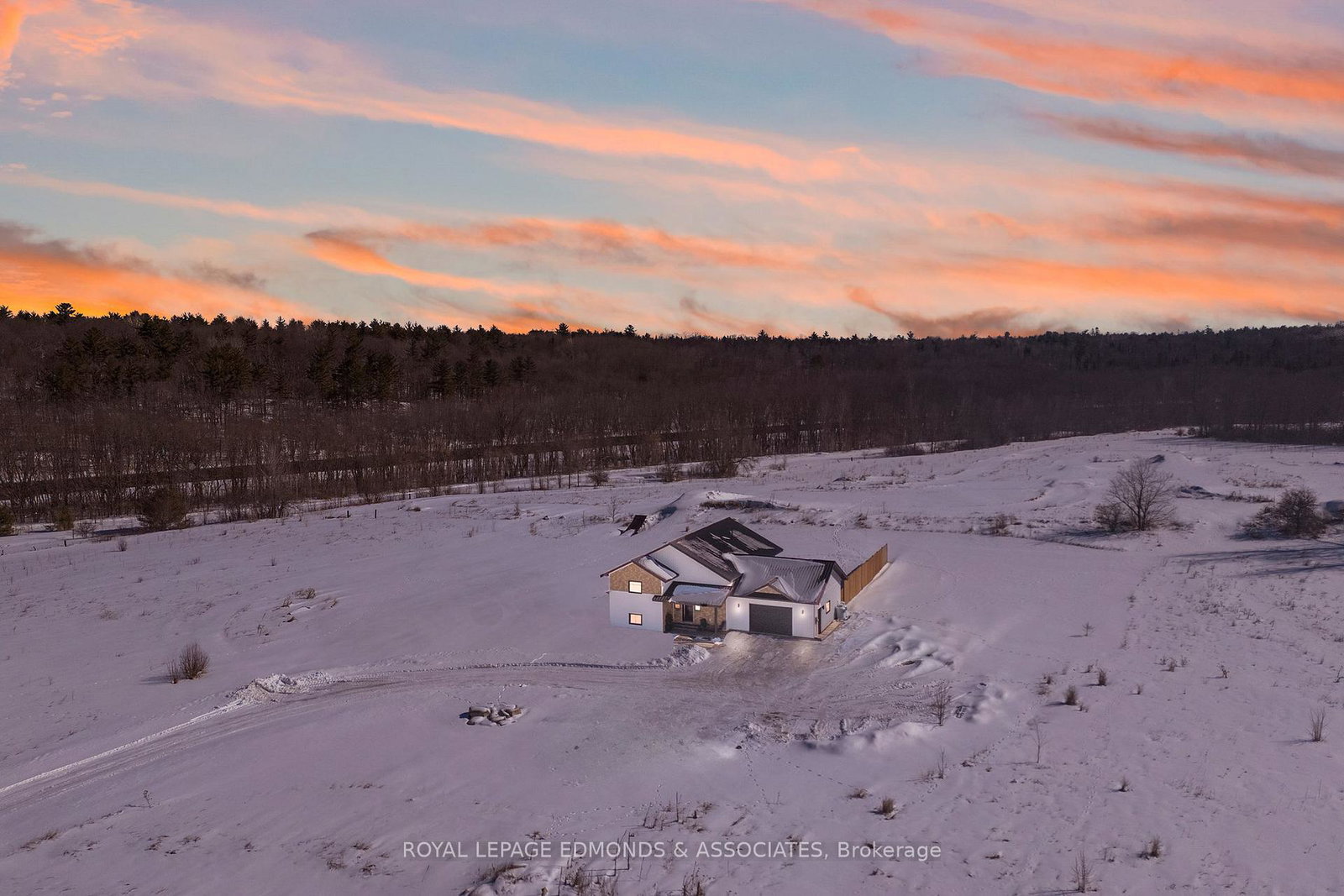 1097-sutherland-road-whitewater-region-ontario-x12916056