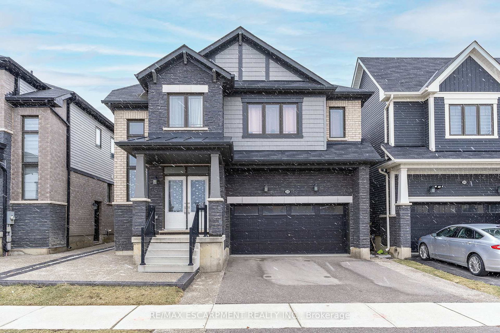 22-whithorn-crescent-haldimand-ontario-x12916184