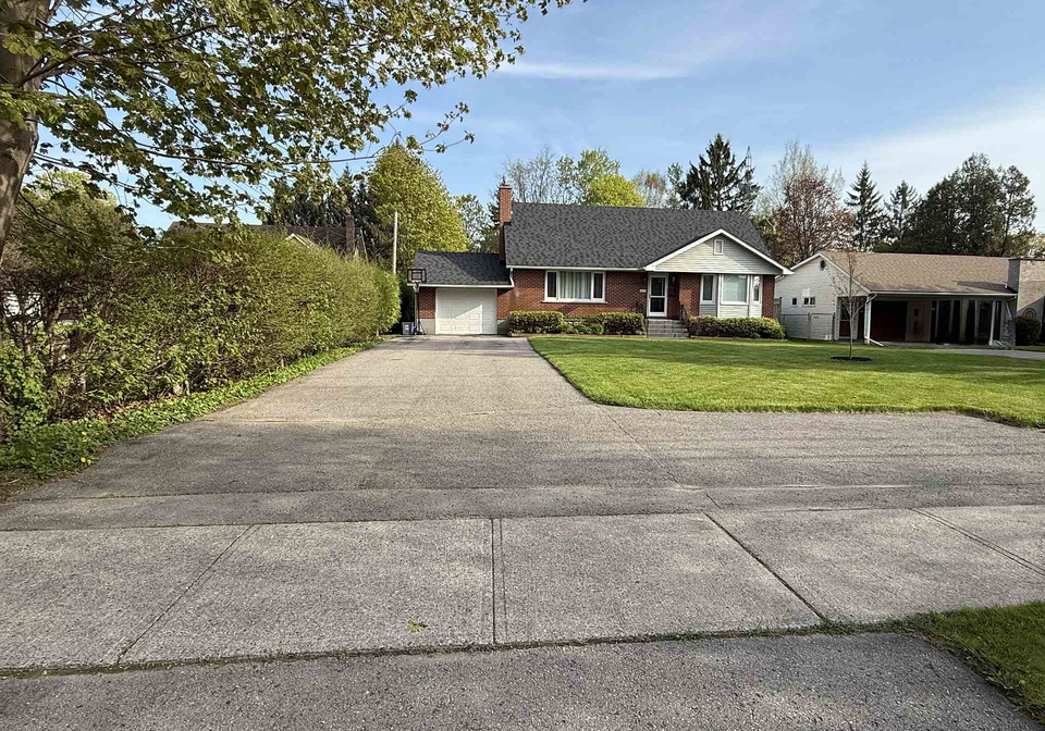 449-king-street-e-cobourg-ontario-x12916250