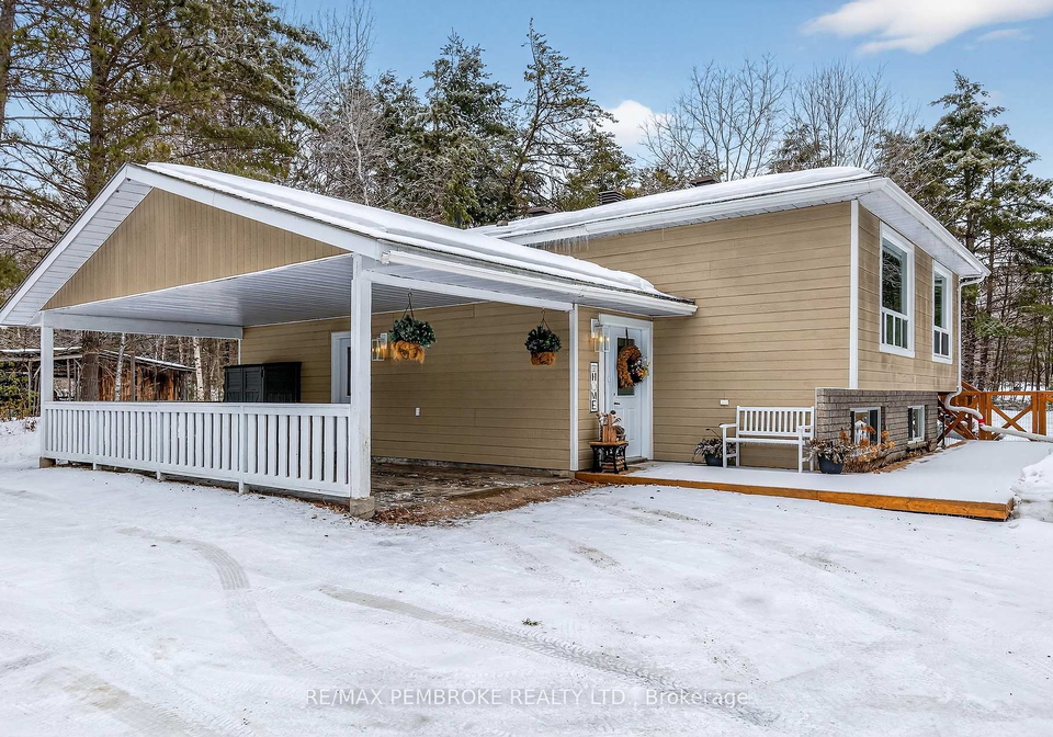 666-doran-road-petawawa-ontario-x12916334