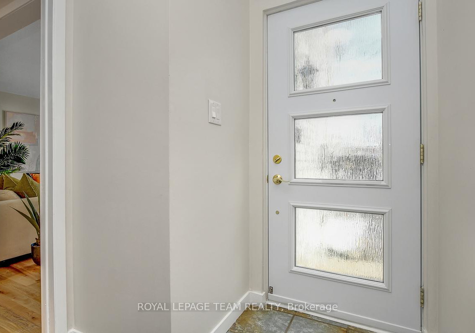27-winchester-drive-kanata-ontario-x12916492