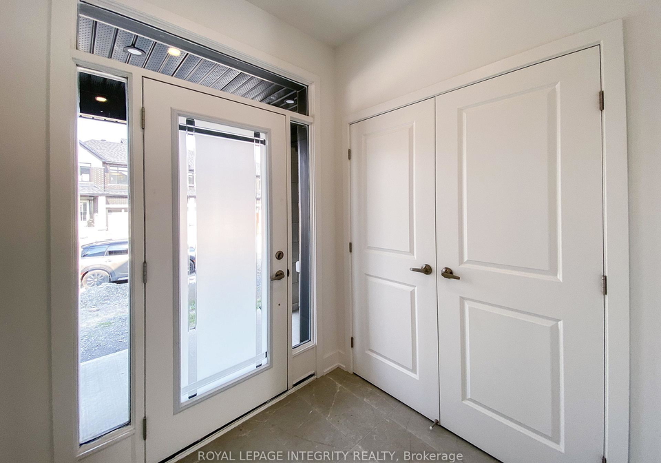 239-zinnia-way-ottawa-ontario-x12916578