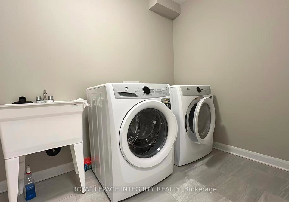 276-elsie-macgill-walk-kanata-ontario-x12916584