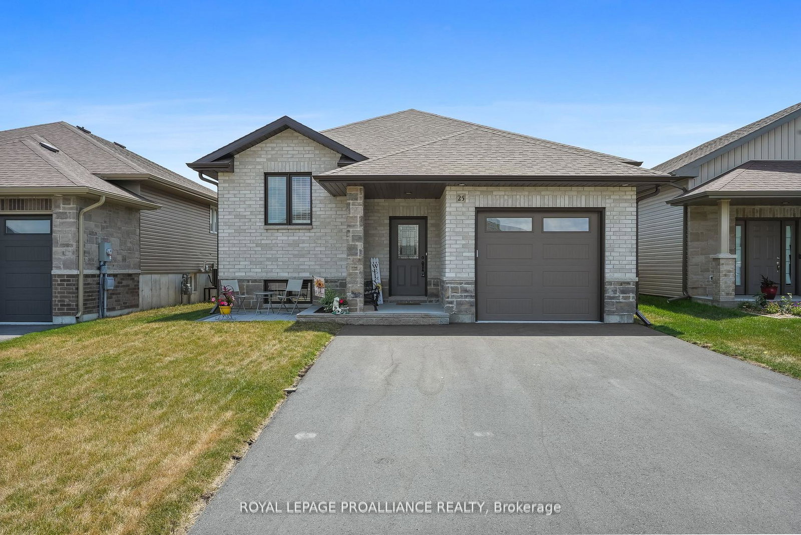 25-cedar-park-crescent-quinte-west-ontario-x12916606