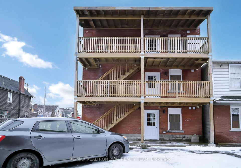 195-balmoral-avenue-n-hamilton-ontario-x12916668
