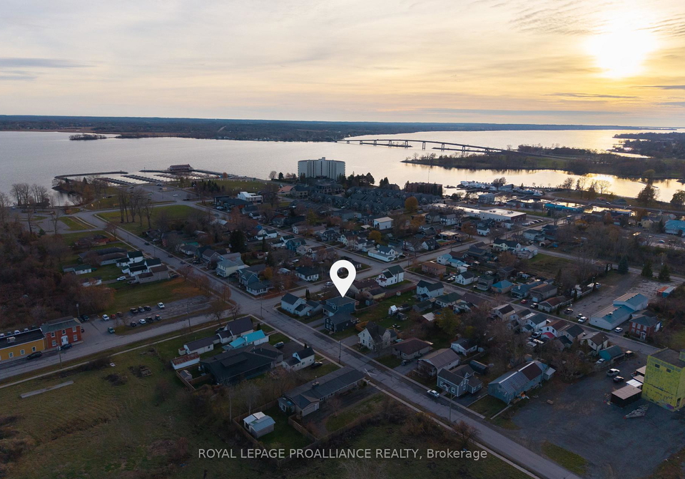 84-s-george-street-belleville-ontario-x12916756