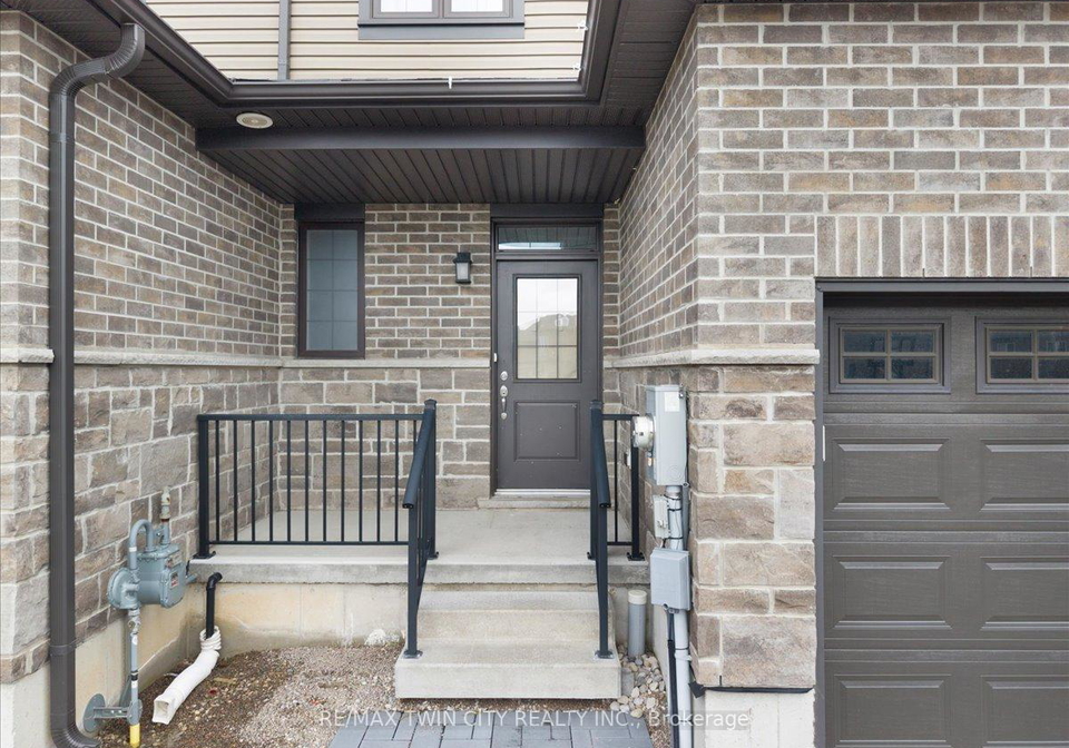 180-links-crescent-woodstock-ontario-x12916968