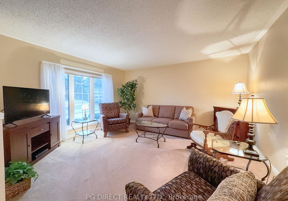 30-white-bark-way-centre-wellington-ontario-x12917484