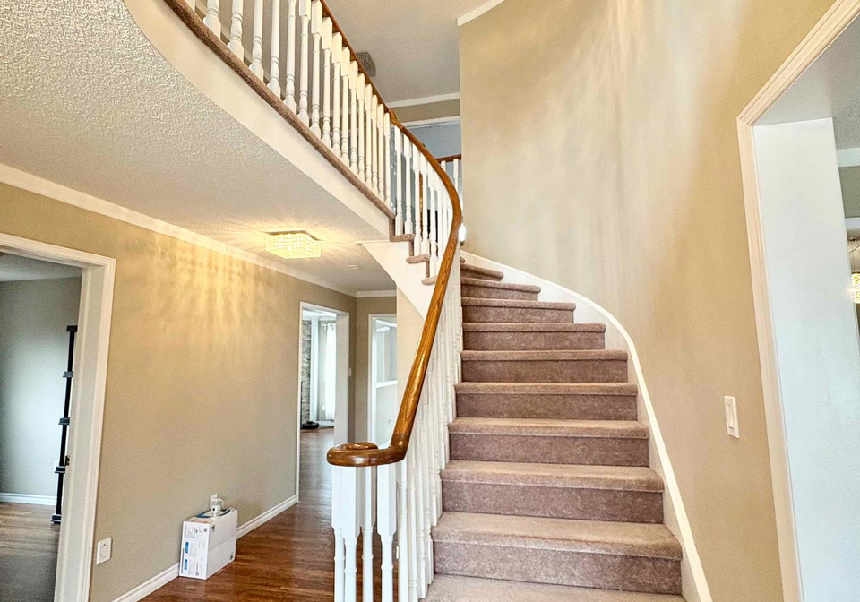 138-huntingwood-avenue-hamilton-ontario-x12917750