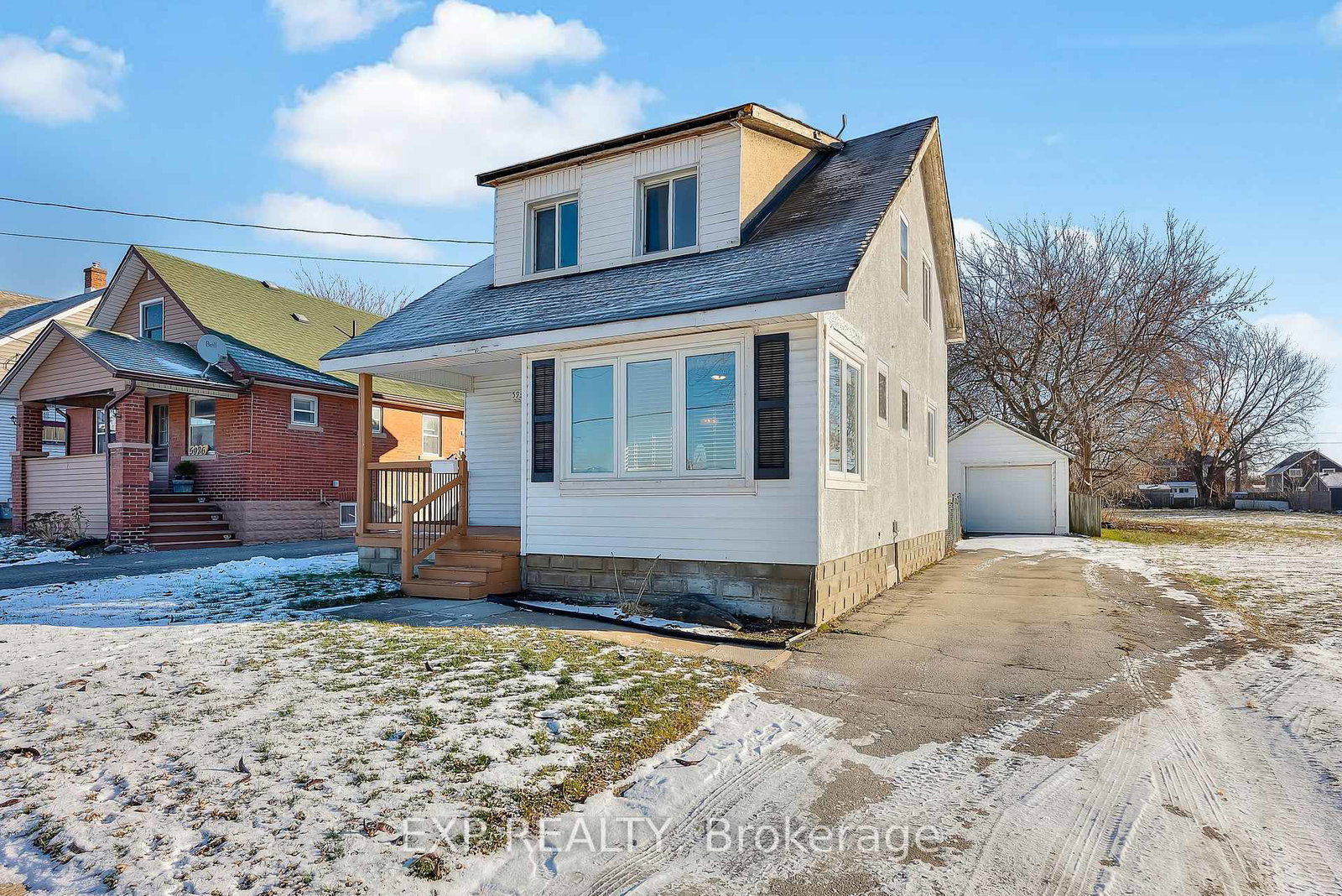 5932-carlton-avenue-niagara-falls-ontario-x12917832