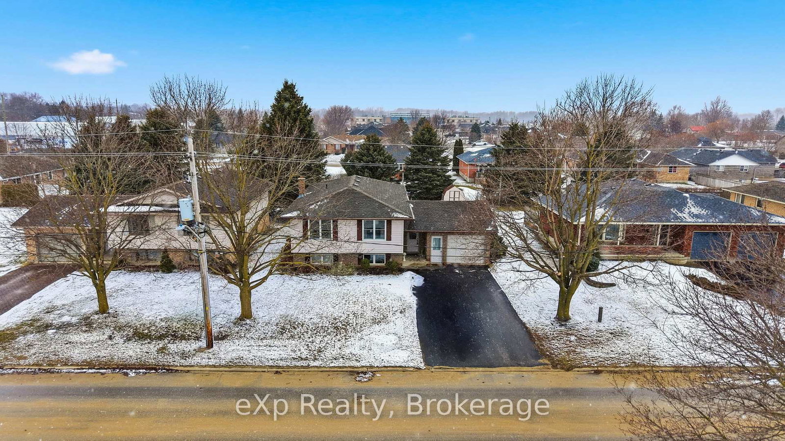 407-durham-street-e-wellington-north-ontario-x12917880