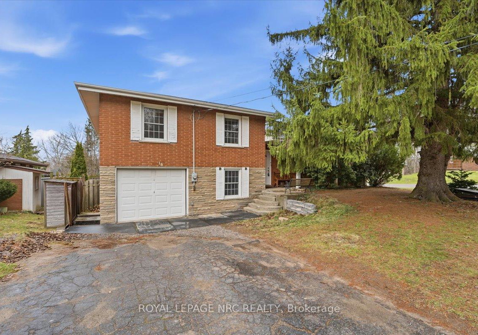 14-valiant-street-w-pelham-ontario-x12917886