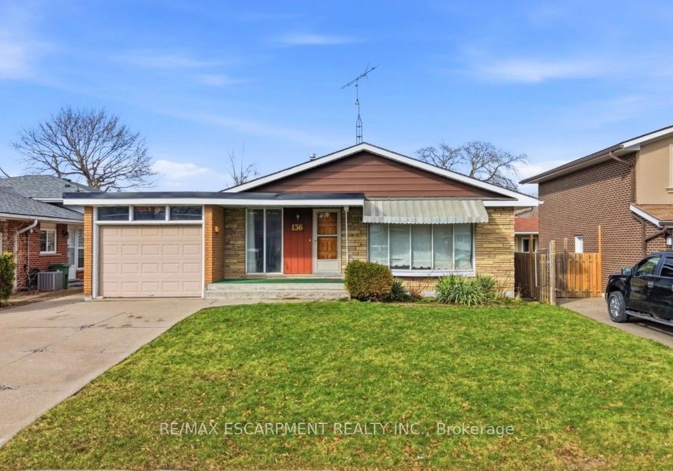 136-cromwell-crescent-hamilton-ontario-x12917978