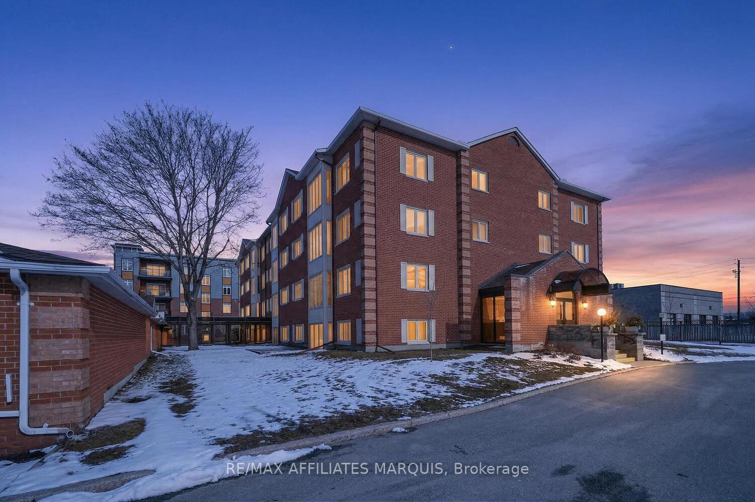 10-armstrong-drive-smiths-falls-ontario-x12918238
