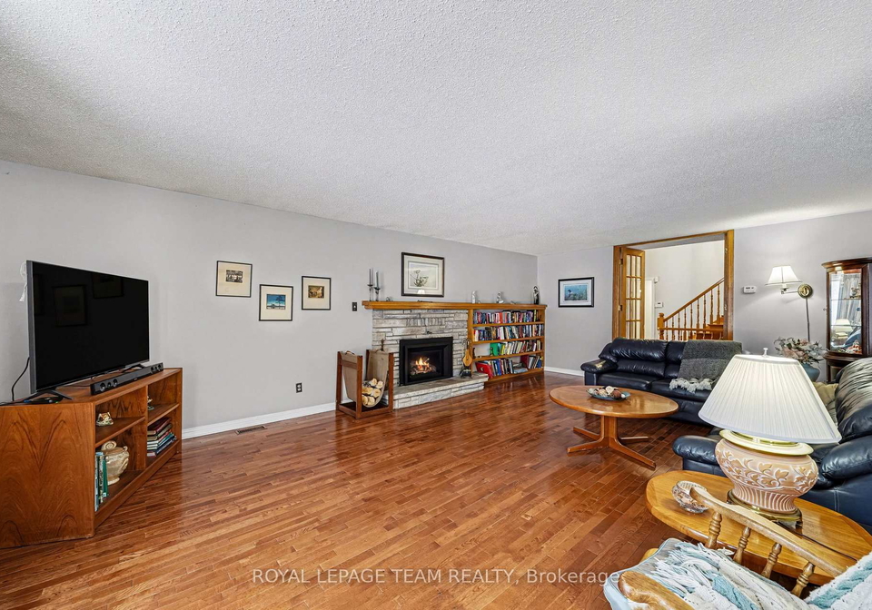 10458-loughlin-ridge-road-north-dundas-ontario-x12918474