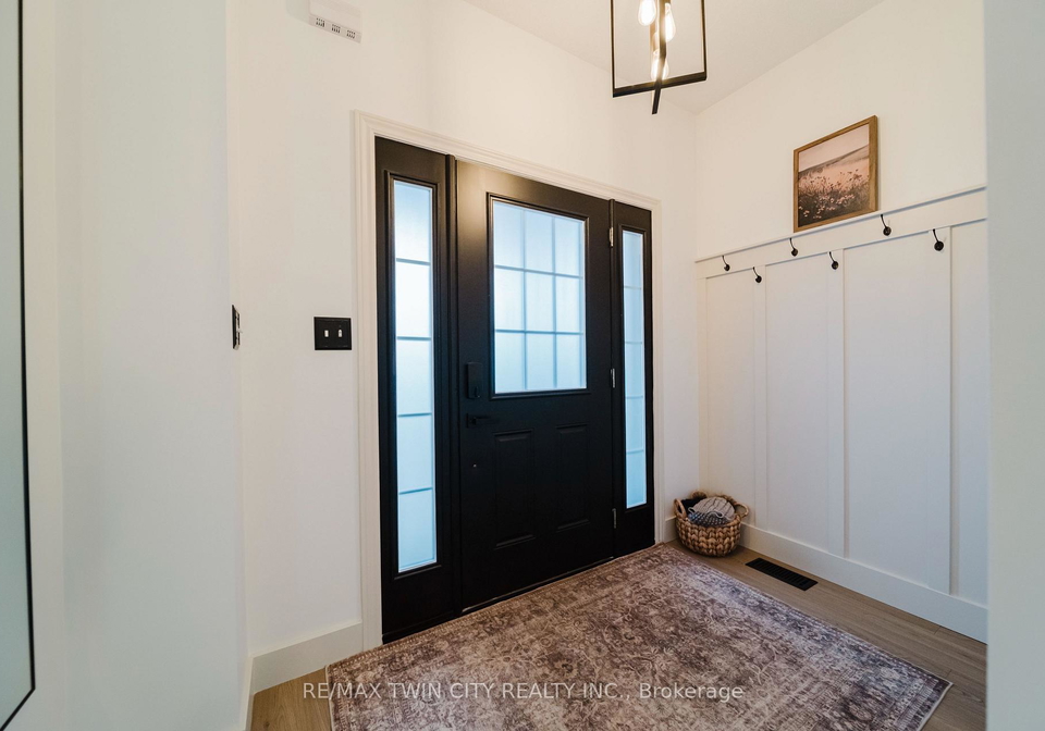 22-bettschen-lane-wilmot-ontario-x12918900