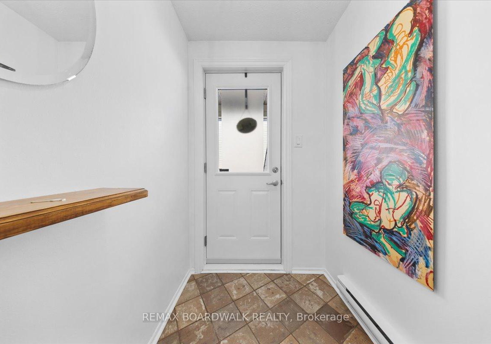 802-st-andre-drive-ottawa-ontario-x12918912