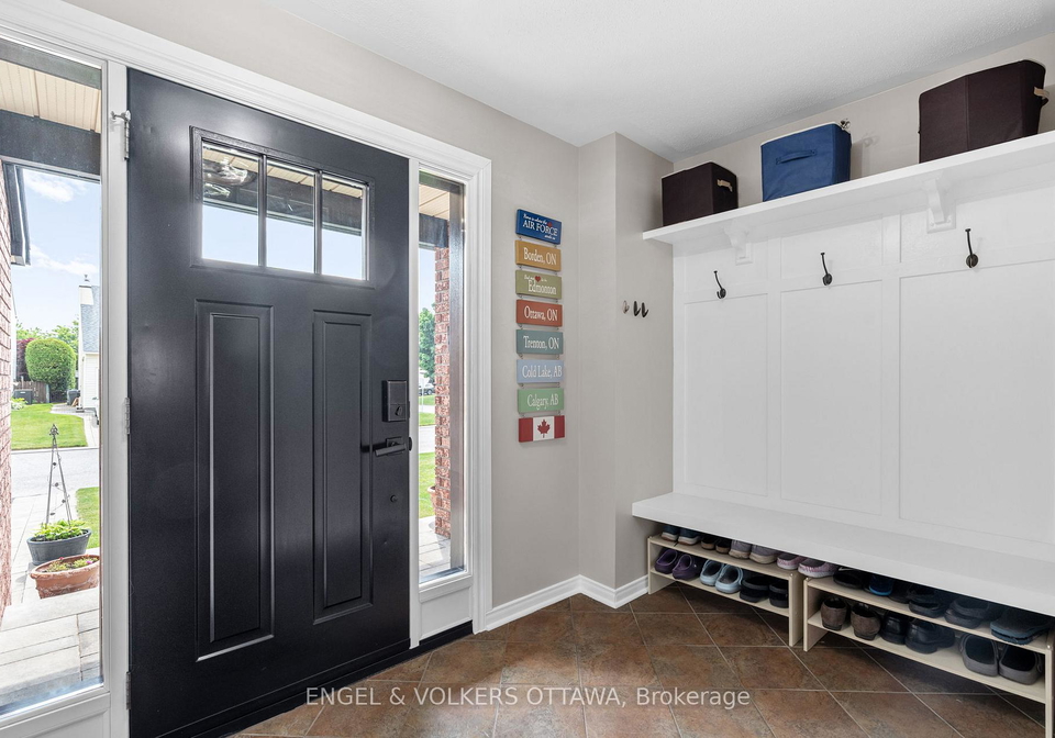 45-townsend-drive-ottawa-ontario-x12919094