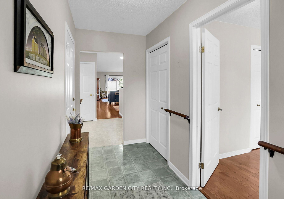 303-central-avenue-grimsby-ontario-x12919252