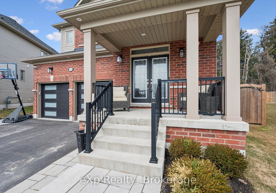 121-mcfarlane-crescent-centre-wellington-ontario-x12919478