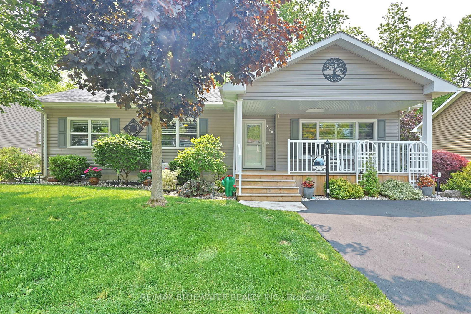 328-wyldwood-lane-south-huron-ontario-x12919482