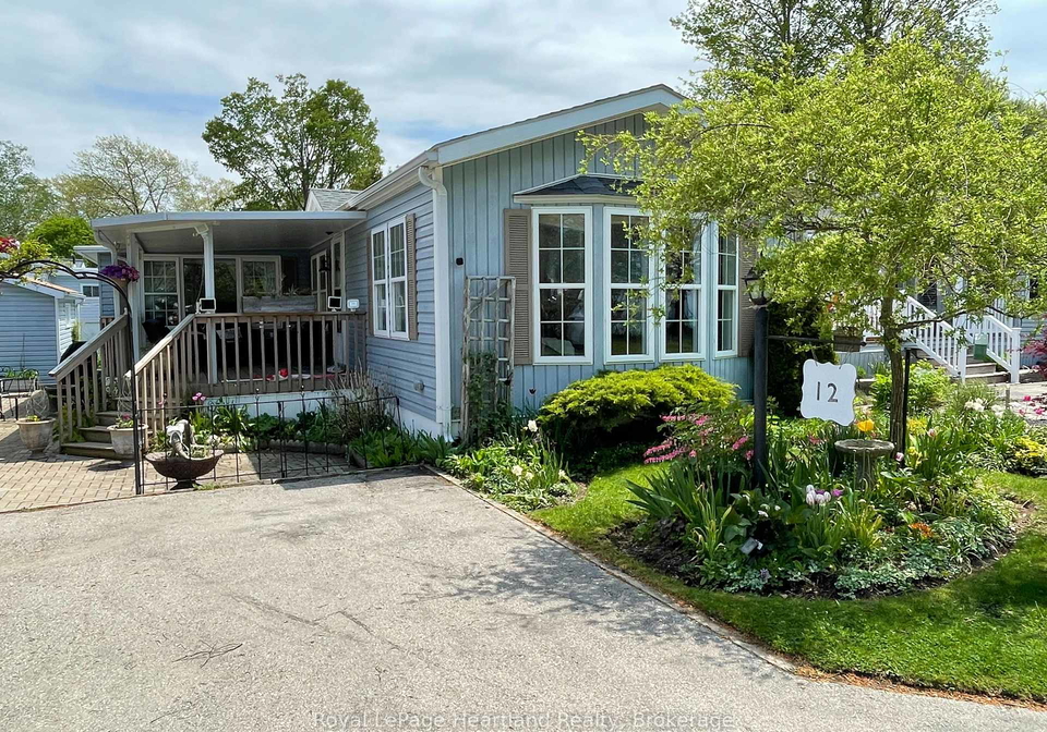 12-iroquois-lane-ashfield-colborne-wawanosh-ontario-x12919614