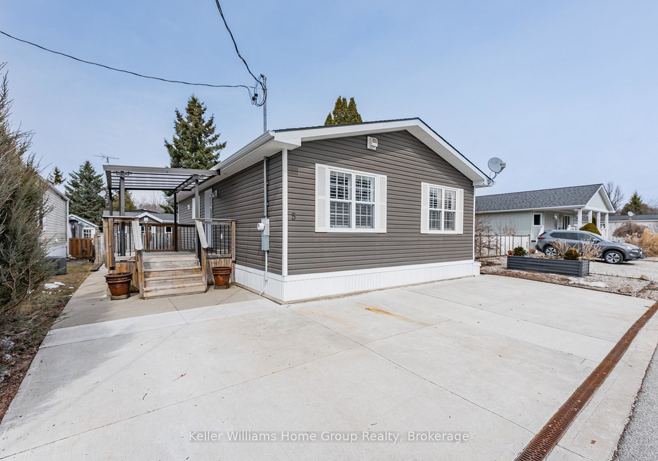5-elm-street-puslinch-ontario-x12920520
