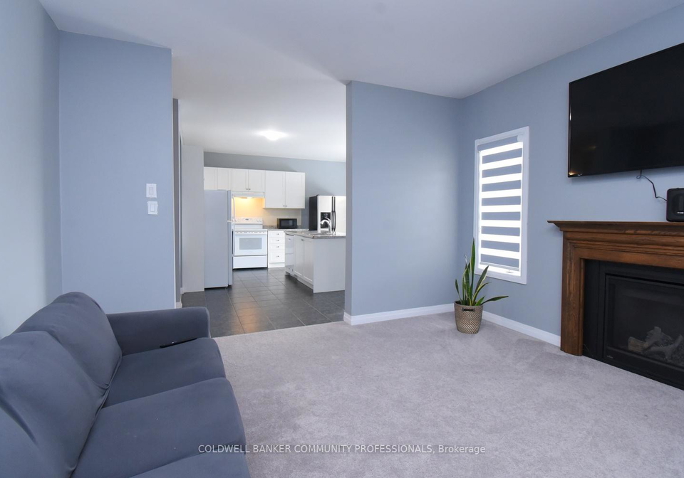 1-burrows-court-kawartha-lakes-ontario-x12920524