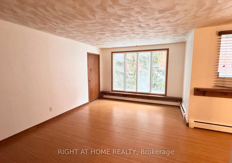 11-devitt-avenue-s-waterloo-ontario-x12920550