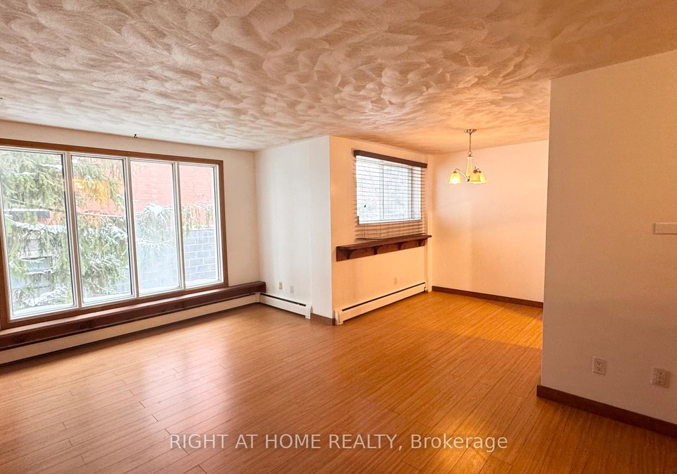 11-devitt-avenue-s-waterloo-ontario-x12920550