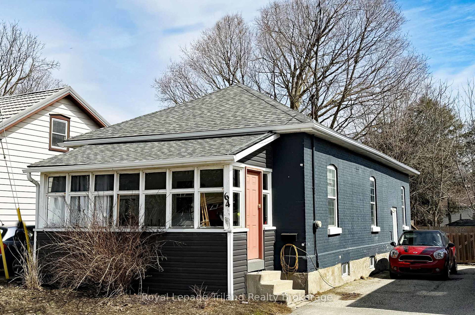 64-huron-street-woodstock-ontario-x12920876