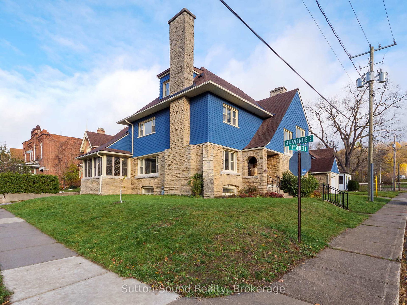 412-11th-st-east-street-e-owen-sound-ontario-x12920882