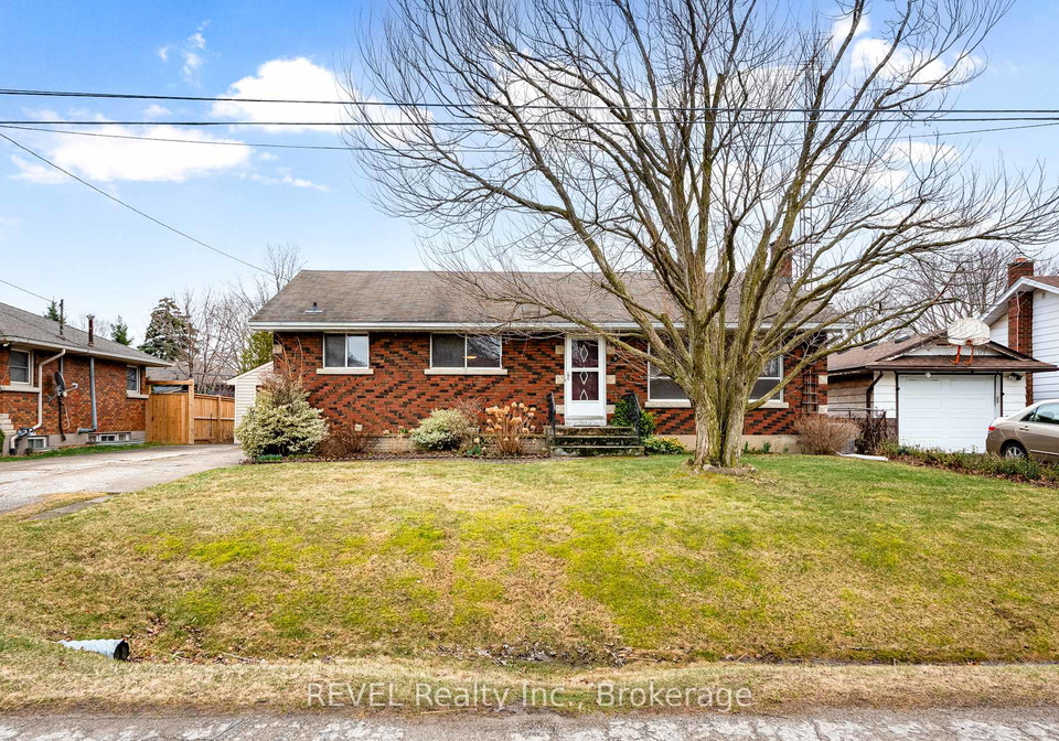26-mckenzie-street-st-catharines-ontario-x12921174