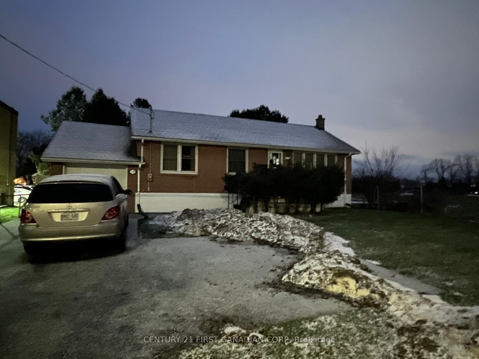 1449-oxford-street-e-london-east-ontario-x12921204