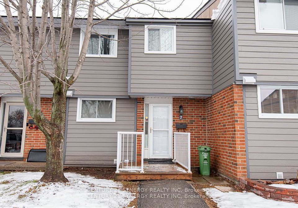 7-glencoe-street-ottawa-ontario-x12921370