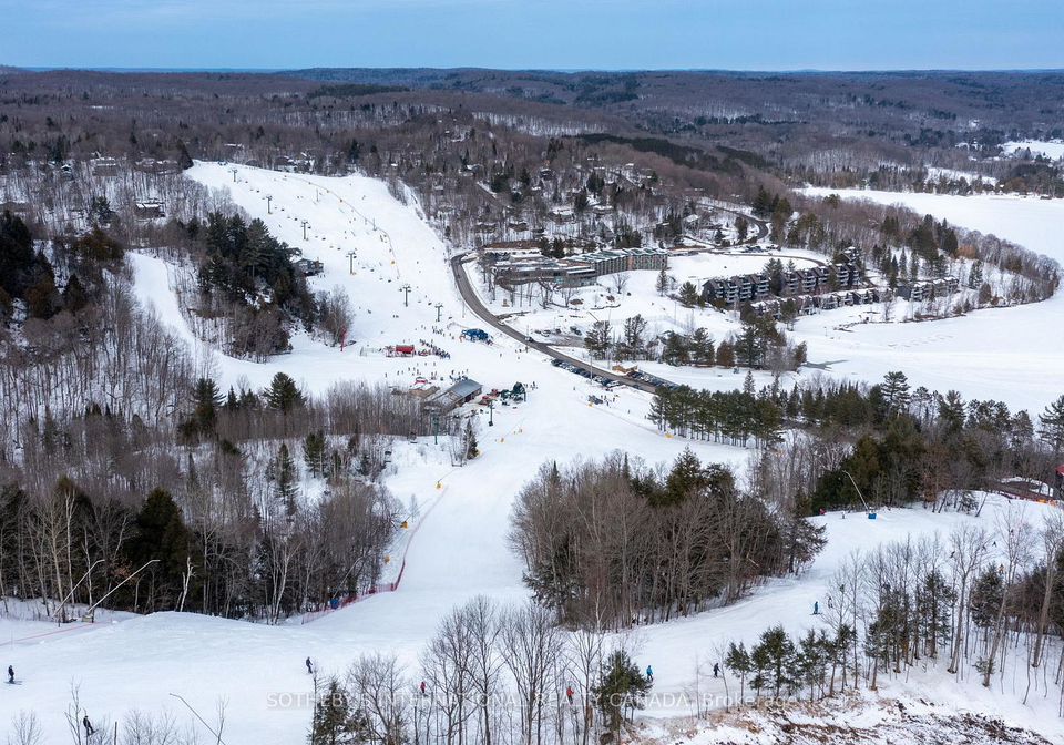 3-tree-tops-lane-huntsville-ontario-x12921476